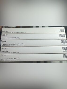 Seint Brushes